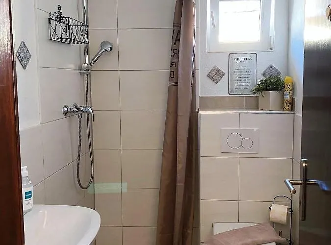 Ferien- Und Monteurswohnung Heilbrunnen *